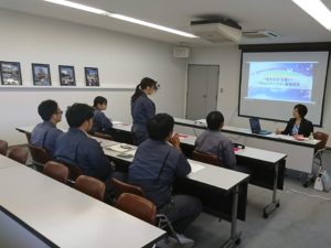 Read more about the article 社内研修「コミュニケーション基礎講座」